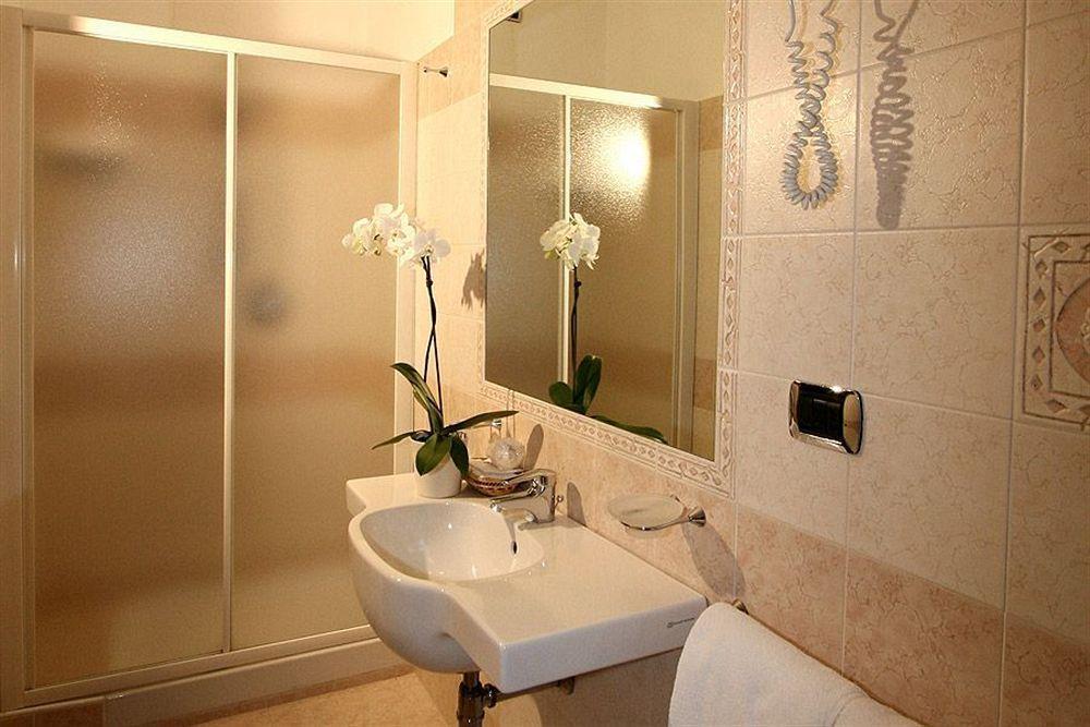 Hotel I Duchi Camerino Eksteriør bilde